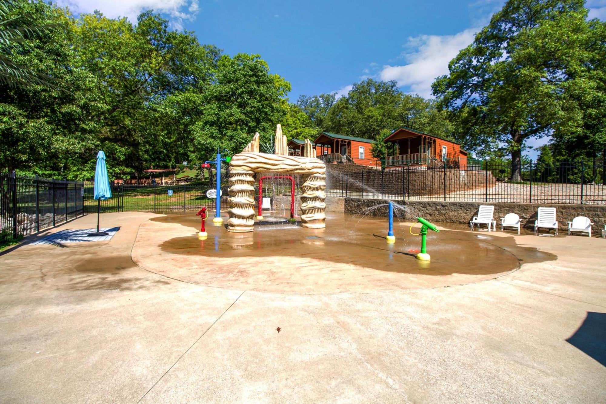 Villa Jellystone Mammoth Cave Cave City Esterno foto